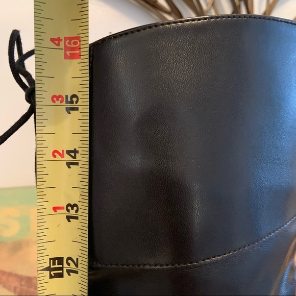 Aqua Resistant black boots with back laces size 7 - Picture 6 of 10